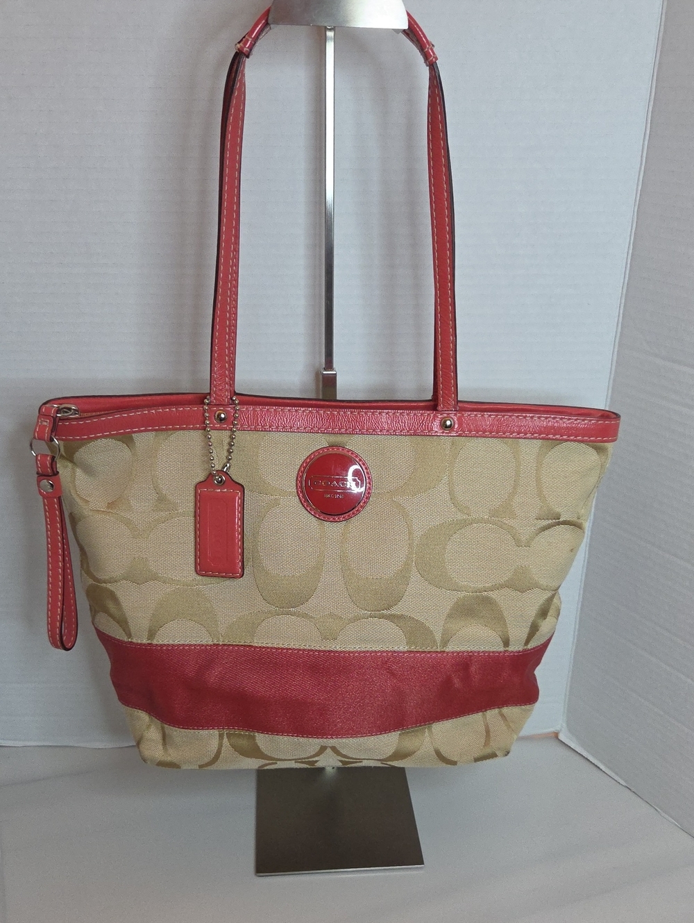Coach Signature Tote Bag - Style F15112
